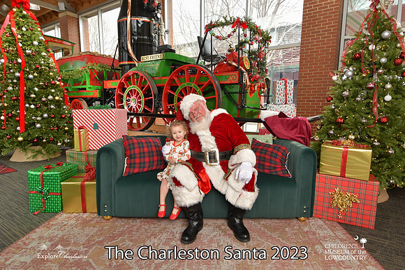TheCharlestonSanta-12-22-23-3015