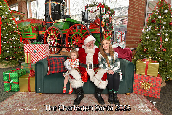 TheCharlestonSanta-12-22-23-3016