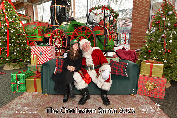 TheCharlestonSanta-12-22-23-3020