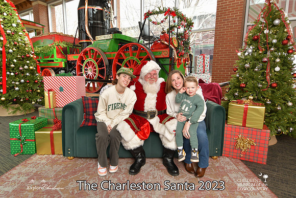 TheCharlestonSanta-12-22-23-3024