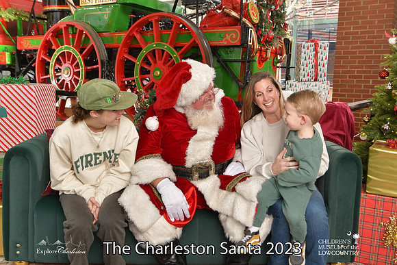 TheCharlestonSanta-12-22-23-3025