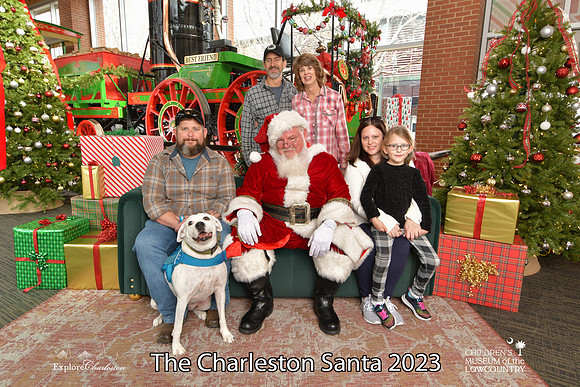 TheCharlestonSanta-12-22-23-3044