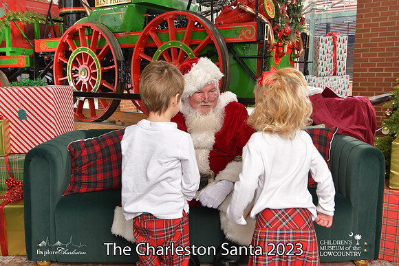 TheCharlestonSanta-12-22-23-3065