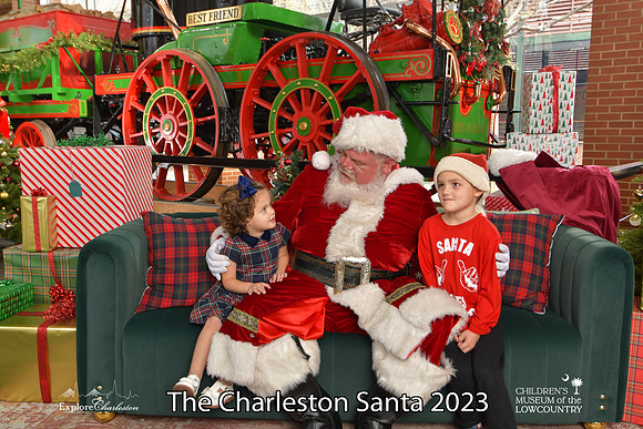 TheCharlestonSanta-12-22-23-3072