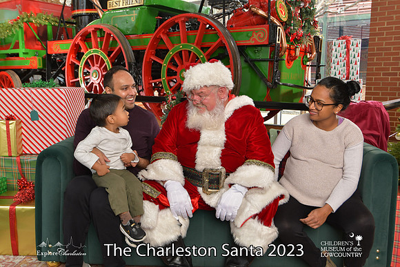 TheCharlestonSanta-12-22-23-3078