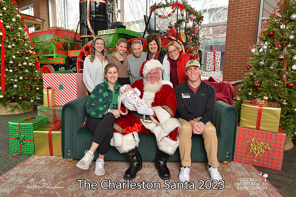 TheCharlestonSanta-12-22-23-3081