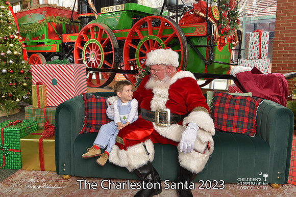 TheCharlestonSanta-12-22-23-3085