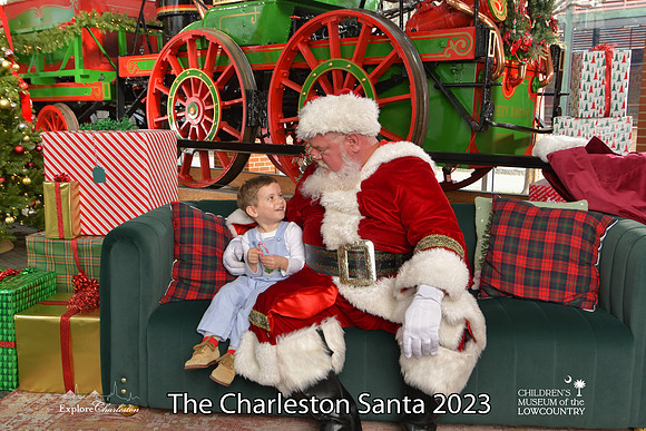 TheCharlestonSanta-12-22-23-3086