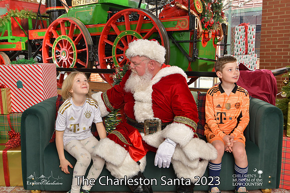 TheCharlestonSanta-12-22-23-3089