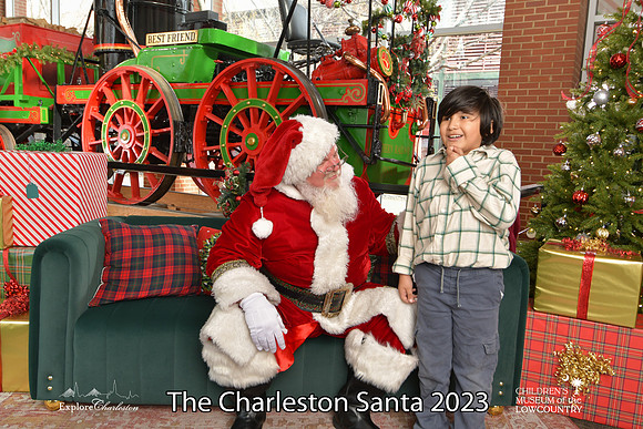 TheCharlestonSanta-12-22-23-3112