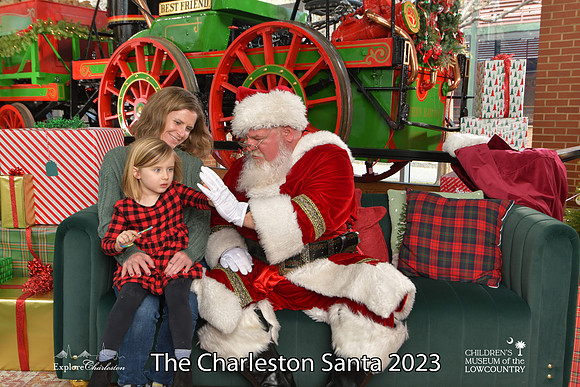TheCharlestonSanta-12-22-23-3117