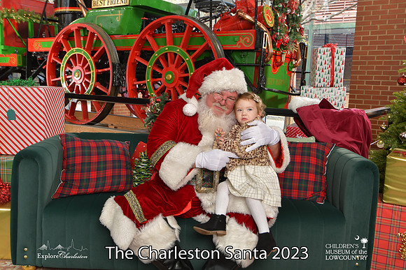 TheCharlestonSanta-12-22-23-3123