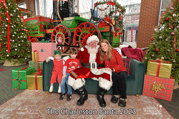 TheCharlestonSanta-12-22-23-3125