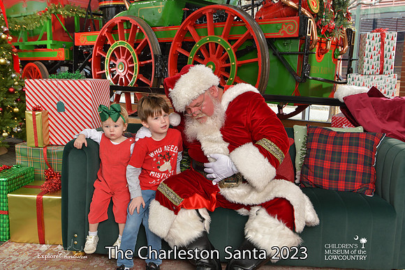 TheCharlestonSanta-12-22-23-3126