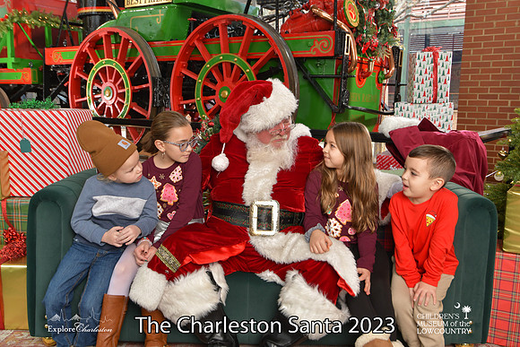 TheCharlestonSanta-12-22-23-3132
