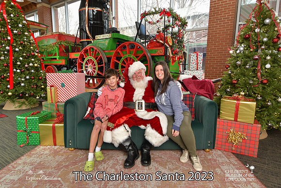 TheCharlestonSanta-12-22-23-3137