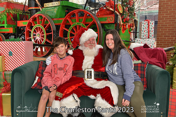 TheCharlestonSanta-12-22-23-3138