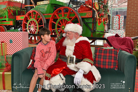 TheCharlestonSanta-12-22-23-3139