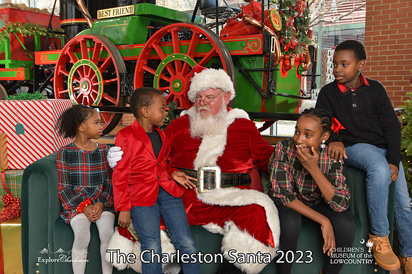 TheCharlestonSanta-12-22-23-3142
