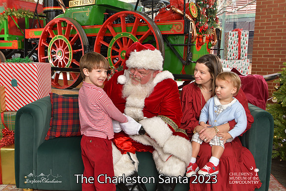 TheCharlestonSanta-12-22-23-3152