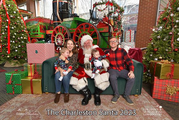 TheCharlestonSanta-12-22-23-3522