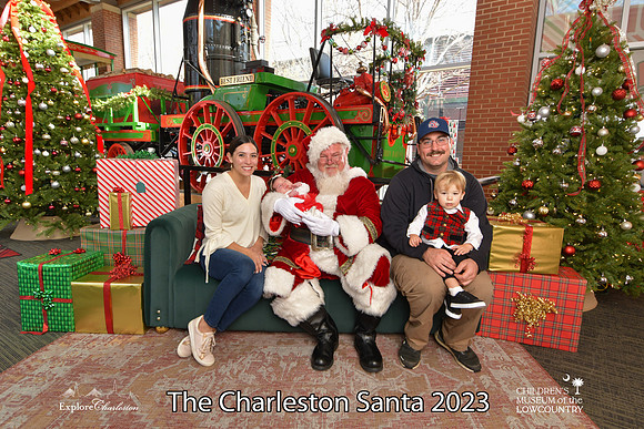TheCharlestonSanta-12-22-23-3526