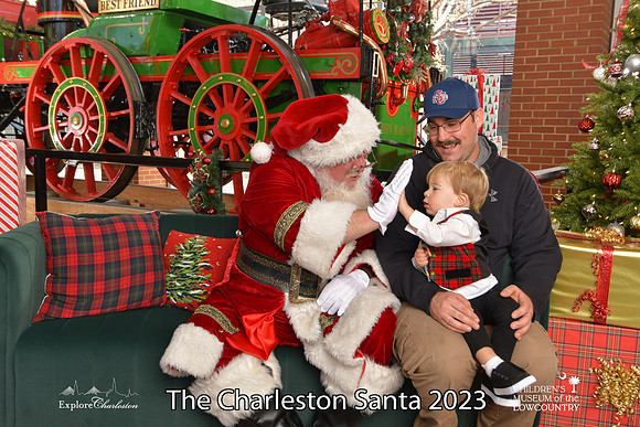 TheCharlestonSanta-12-22-23-3528