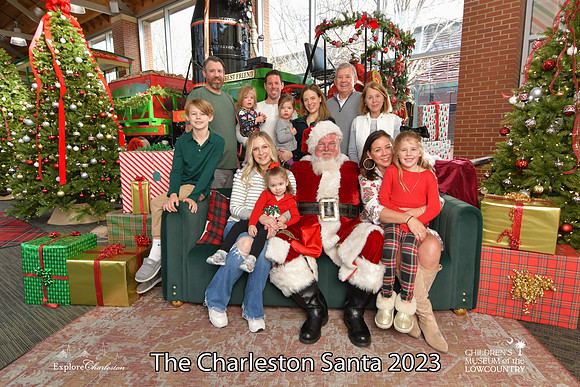 TheCharlestonSanta-12-22-23-3529