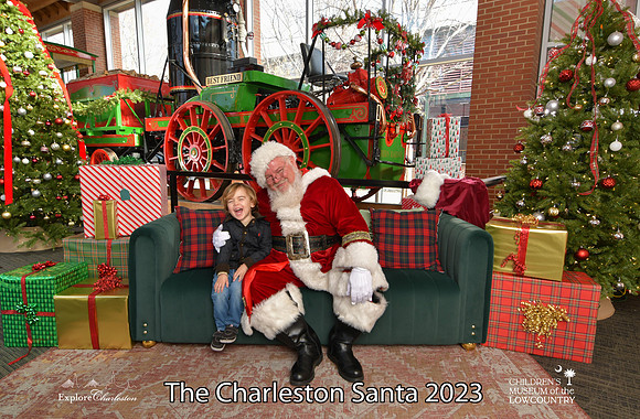 TheCharlestonSanta-12-22-23-3564