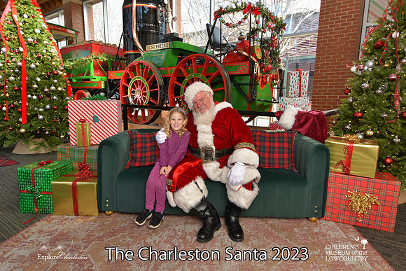 TheCharlestonSanta-12-22-23-3569