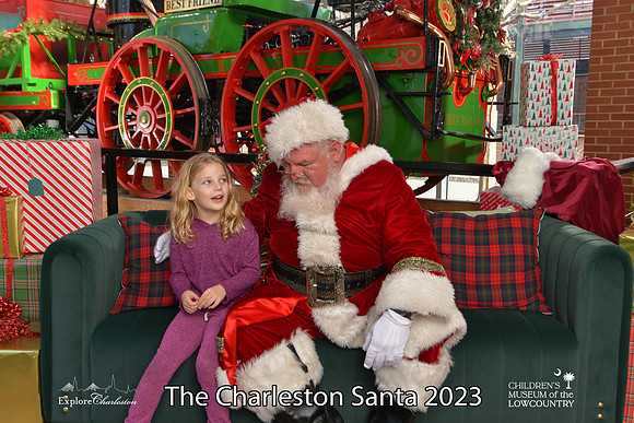 TheCharlestonSanta-12-22-23-3571