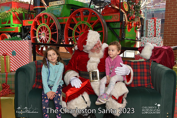 TheCharlestonSanta-12-22-23-3577
