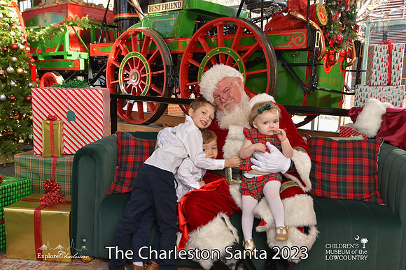 TheCharlestonSanta-12-22-23-3587