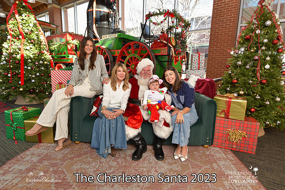 TheCharlestonSanta-12-22-23-3612