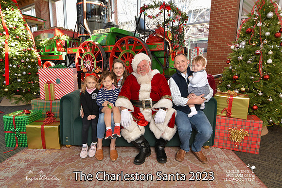 TheCharlestonSanta-12-22-23-3614