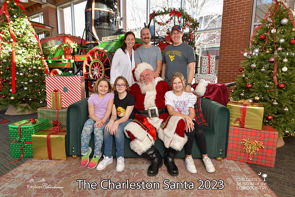 TheCharlestonSanta-12-22-23-3623
