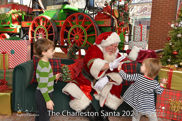 TheCharlestonSanta-12-22-23-3638