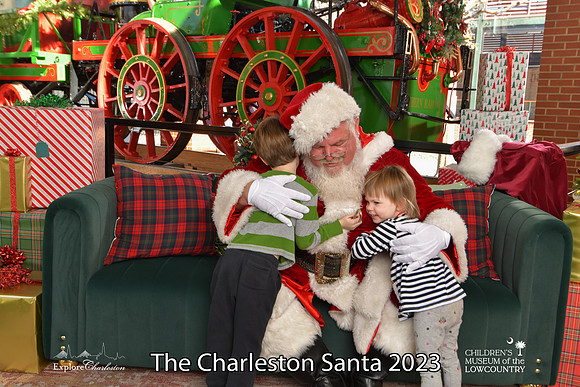 TheCharlestonSanta-12-22-23-3639
