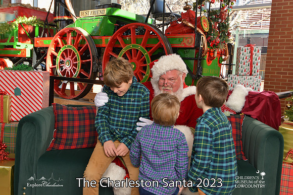 TheCharlestonSanta-12-22-23-3645