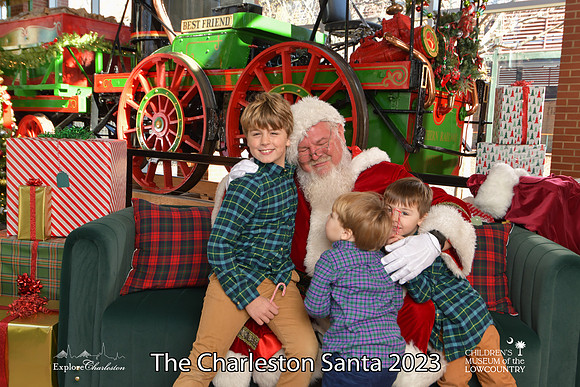 TheCharlestonSanta-12-22-23-3647