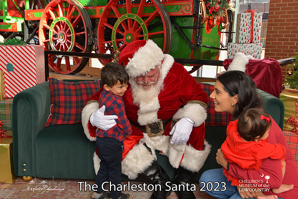 TheCharlestonSanta-12-22-23-3654