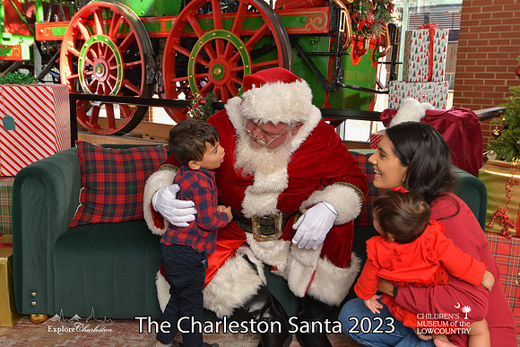 TheCharlestonSanta-12-22-23-3655