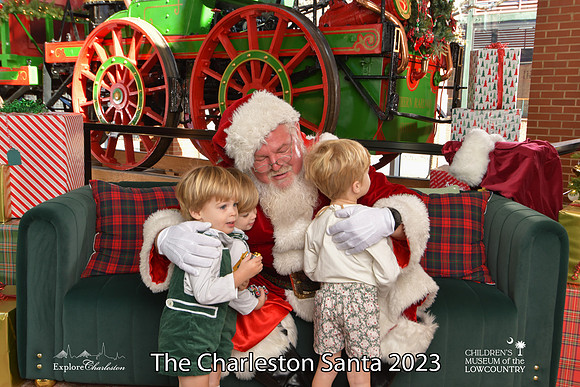 TheCharlestonSanta-12-22-23-3669