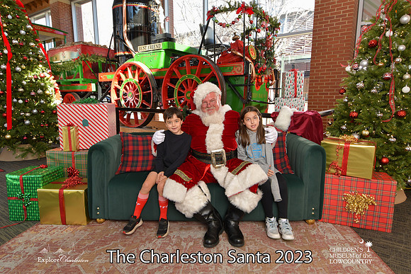 TheCharlestonSanta-12-22-23-3672
