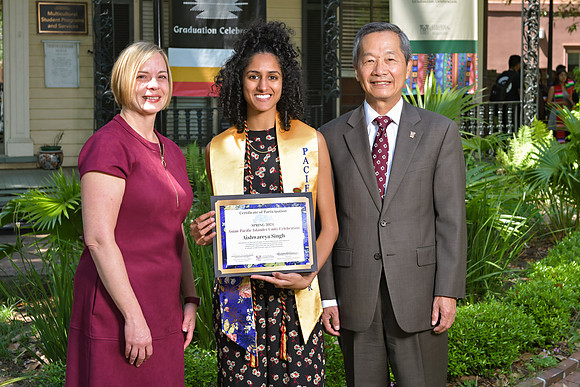 RKPhoto-2024-CofCSpringGraduation-066