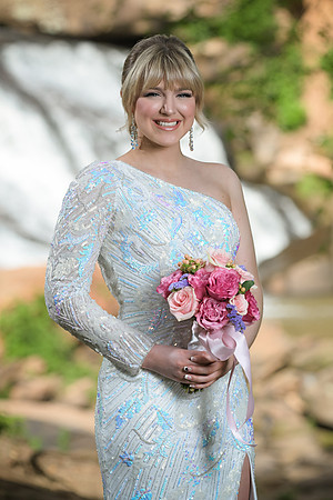 RKPhoto-2024-FallsPark-PromPics-02