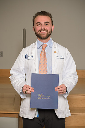 RKPhoto-MUSC-2024-GoldHonorSociety-051