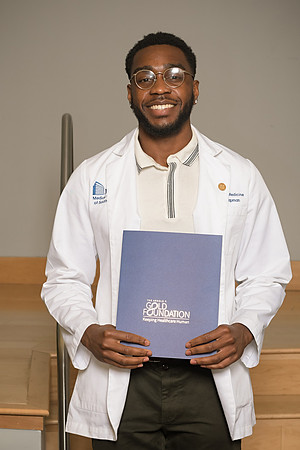 RKPhoto-MUSC-2024-GoldHonorSociety-054