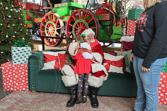 The Charleston Santa 2024-Dec14-2507