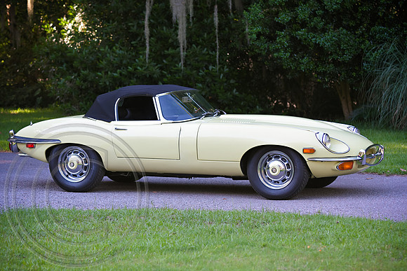 RKPhoto-1969JagXKE-Roadster-003